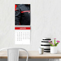 Calendrier mural agrafé