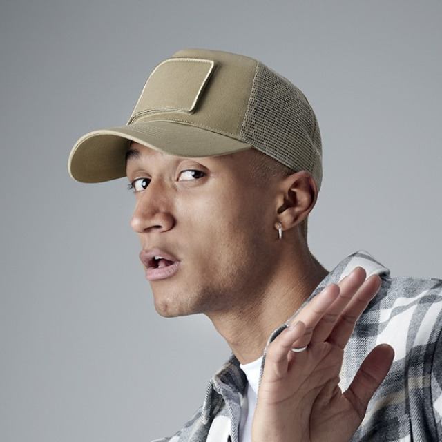 Casquette patch B641