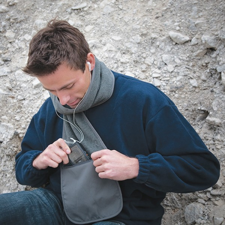 Écharpe poche a zippé R100